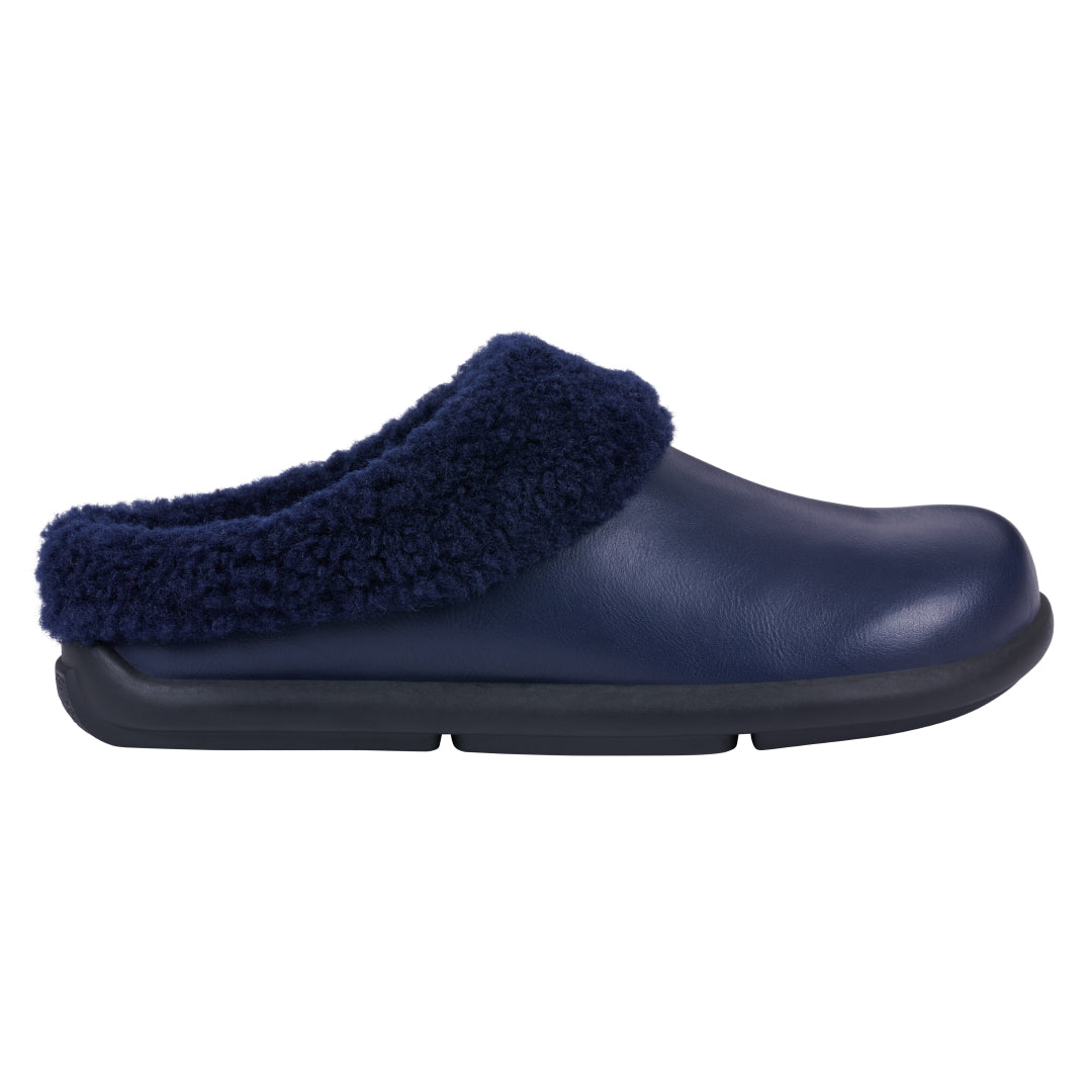 Women's Shari Navy Flat p